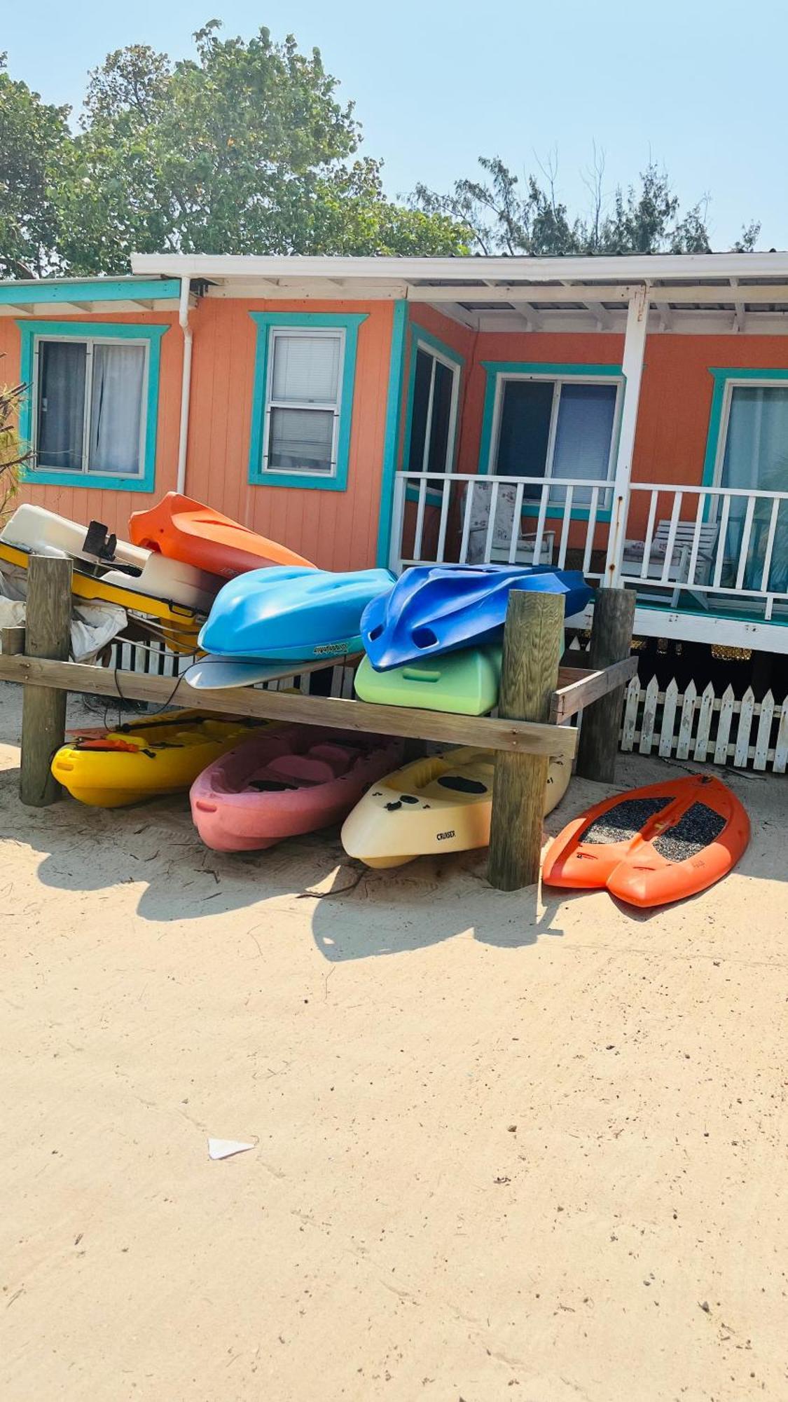 מאיה ביץ' Coral Cove Inn מראה חיצוני תמונה